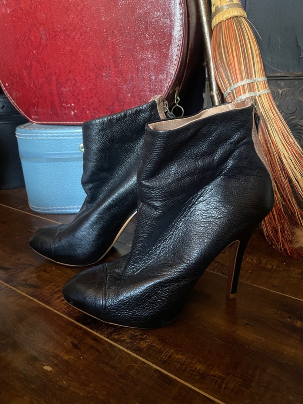 Zara Collection Black Leather high heel Ankle Booties with exposed zipper 38